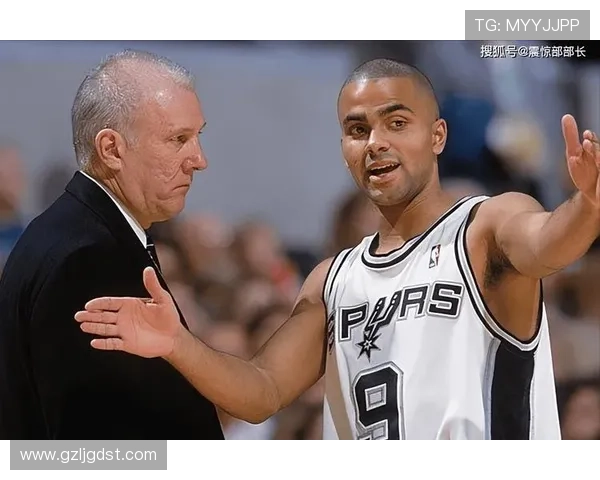 邓肯与姚明的巅峰对决:两位巨星在NBA赛场上的传奇交锋与荣耀时刻 邓肯与姚明的巅峰对决:两位巨星在NBA赛场上的传奇交锋与荣耀时刻